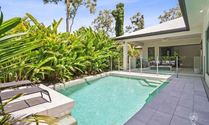 Palm Cove Casa | House Heliconia - Luxury Living in Palm Cove