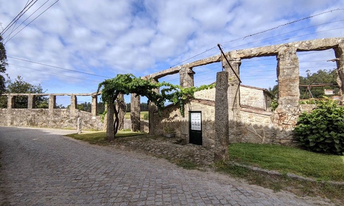 Rates Casa | Casa en una casa de campo con piscina y pista de tenis