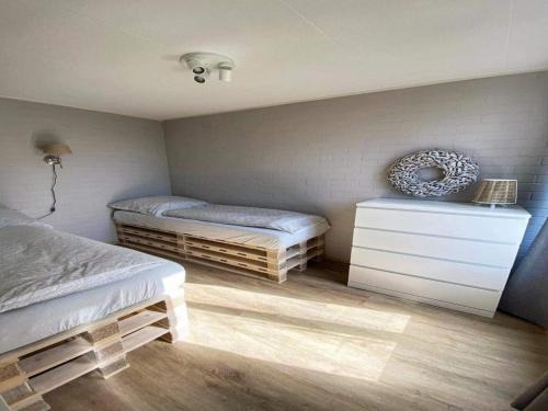 Breskens Casa | House in Breskens near Scenic Beaches
