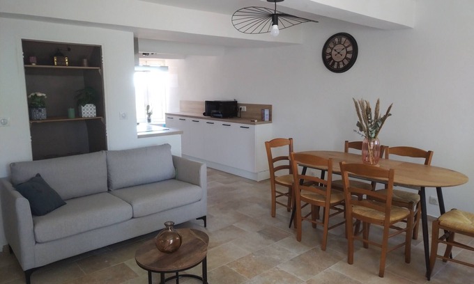 Viens Casa | HOUSE IN LUBERON
