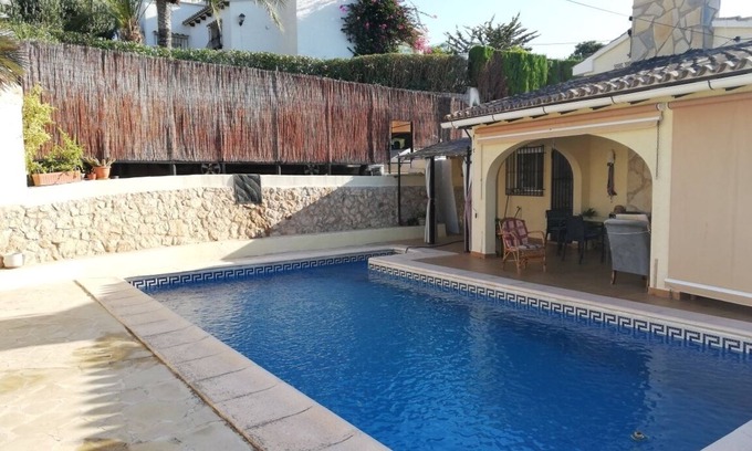 Pinar del Advocat Casa | Casa en Moraira con Piscina Privada. Una zona muy popular