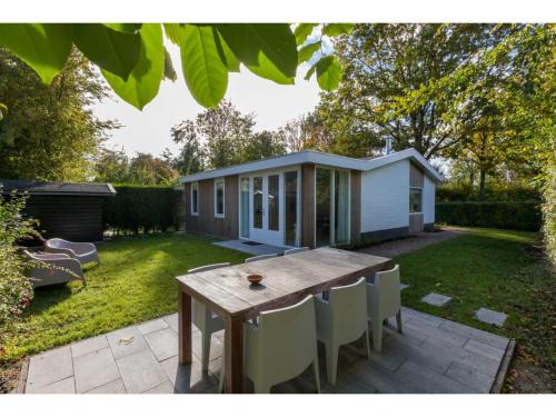Oostkapelle Casa | House in Oostkapelle near Beach & Sauna