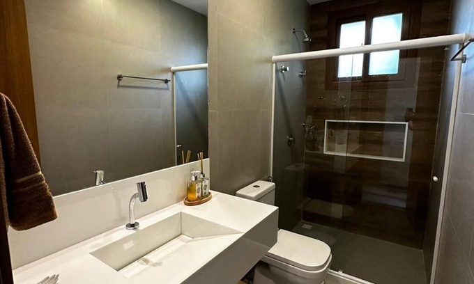 Praia do Forte Casa | HOUSE IN PRAIA DO FORTE WITH ACCESS TO THE SEA - AZORES BEACH HOUSE -