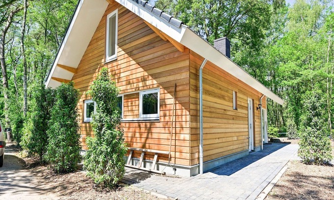Reutum Casa | Casa en Reutum con Jacuzzi y Vista al Bosque