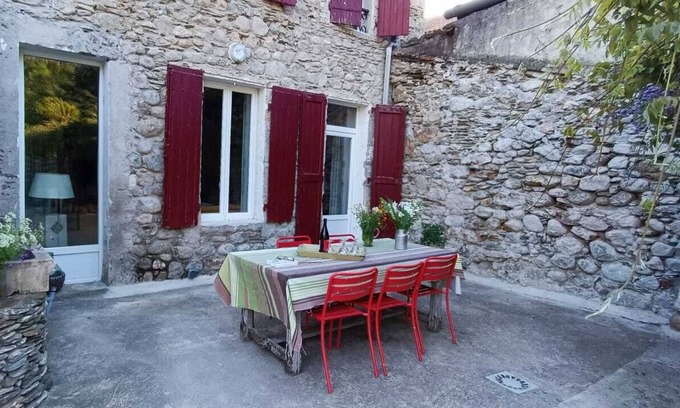 Genolhac Casa | House in the Cévennes, Pont de Rastel on the banks of the Luëch