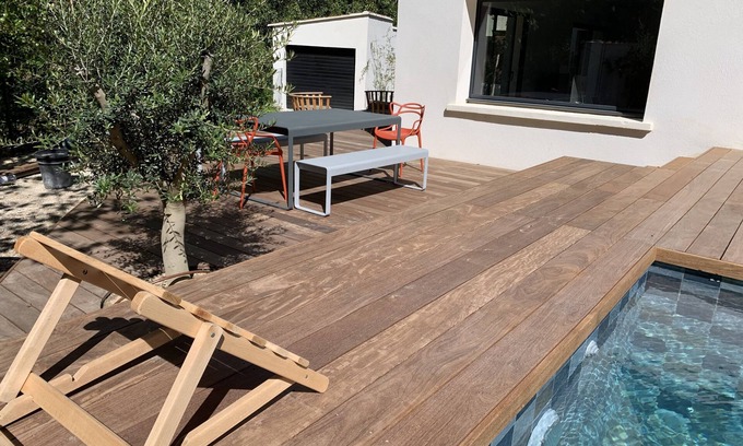 Est Casa | House IN THE City Center With Garden Parking Swimming Pool IN Peace