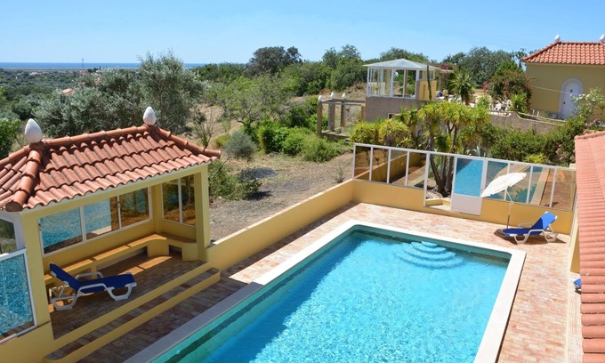 Olhao Casa | House in the Eastern Algarve with protected pool and great views to the sea