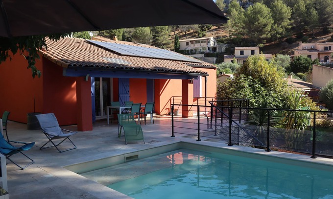Auriol Villa | Auriol, in the heart of Provence