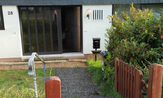 Nohfelden Apartamento | Casa Luise en Bostalsee, apartamento 2: amplia terraza y jardín