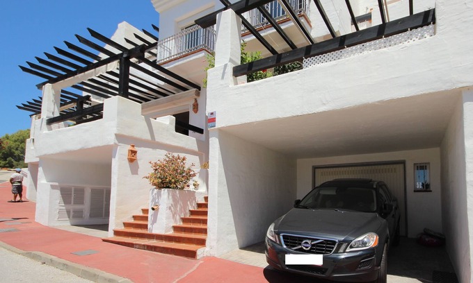 Istan Casa | Casa Marbella-Puerto Banus- Istan