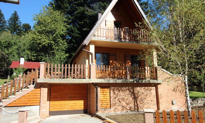Breze Chalet De Esquí | House Marko Breze