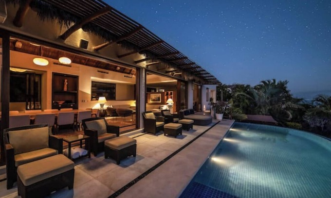 La Cruz de Huanacaxtle Casa | Casa Bella