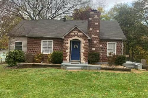 Knoxville Casa | House, Near Downtown with Fenced Back Yard!