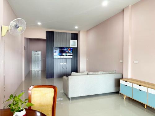 Khlong Hae Apartamento | House Near Hatyai City, 5-7pax, Free2Parking&Wi-Fi