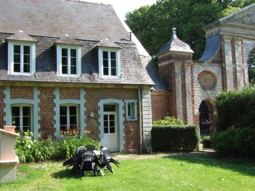 Gouy-Saint-Andre Casa | House near Merlimont-Plage and historic abbey
