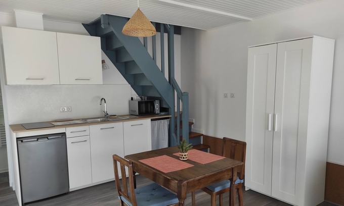 Combrit Casa | House near the beach Sainte-Marine 2 minutes walk, for 2 persons