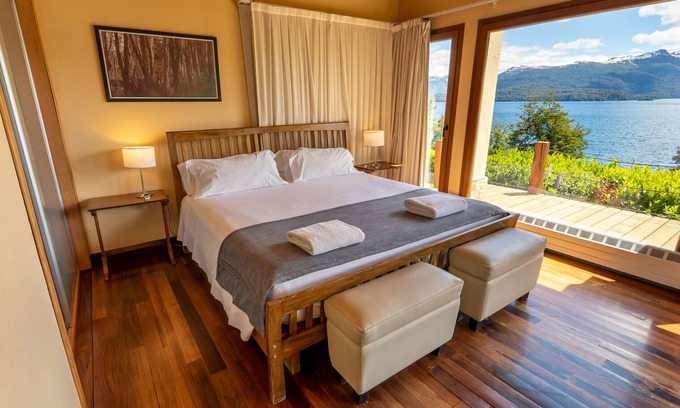 Angostura Chalet De Esquí | Casa junto al lago Nahuel Huapi: con impresionantes vistas panorámicas