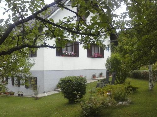 Poljanak Apartamento | House Nina