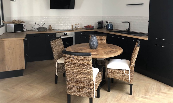Cissac-Medoc Casa | House not overlooked fully fenced