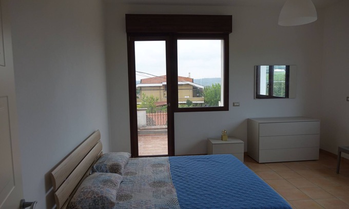 Francavilla al Mare Casa | House Oak whole detached house in the hills, less than 1.8km from the sea and country