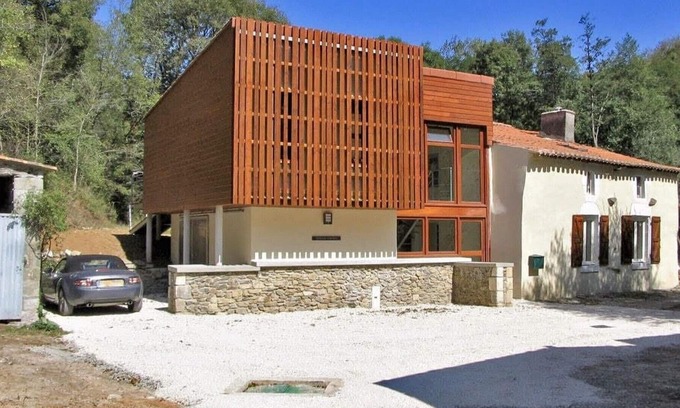 La Chapelle-Thireuil Casa | Casa de carácter en un entorno único, con piscina privada