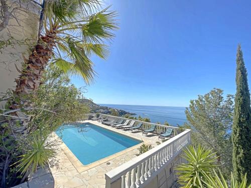 Almadraba-Canyelles Villa | HOUSE OF PARADISE ROSES