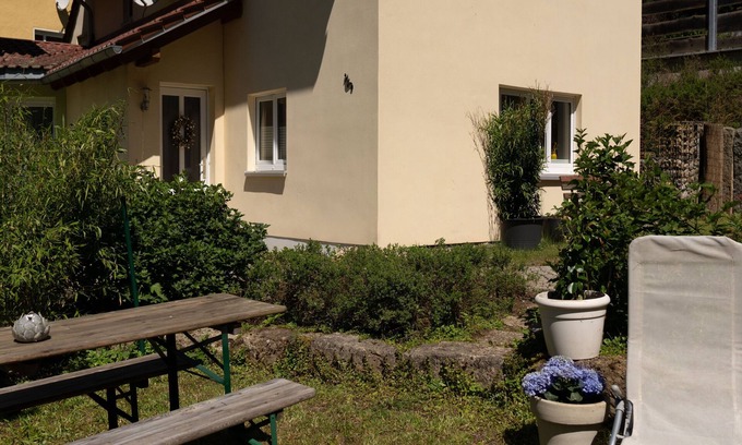 Klein Neundorf Casa | House on Lake Berzdorf