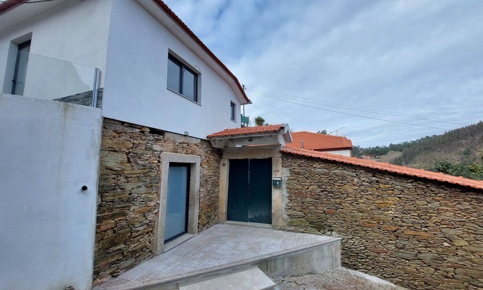 Feira Casa | House on the DOURO