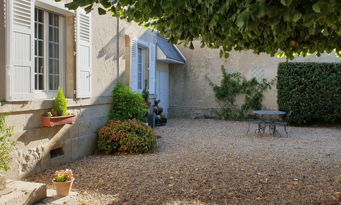 Bou Casa | House on the banks of the Loire