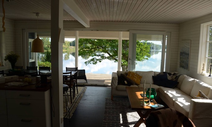 Tjallmo Casa | CASA DE SUEÑO EN LAGO DE LAGO INLEXIBLE ABSOLUTAMENTE