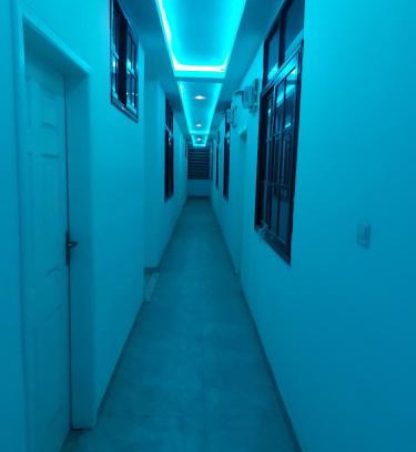 Sunyani Hotel | House One Hotel