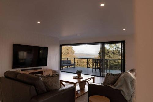 Stieglitz Casa | House Peron - Bayside Luxury
