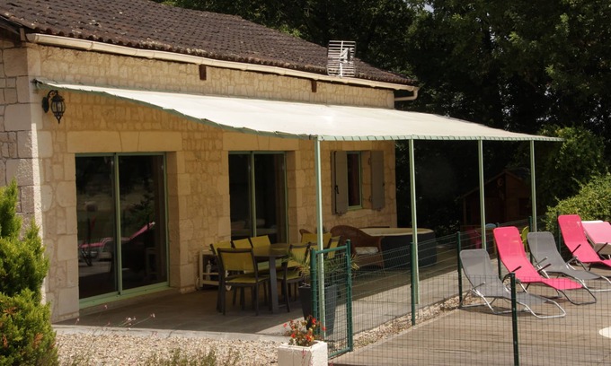 Sainte-Sabine-Born Casa | Casa / villa / chalet - Sainte sabine