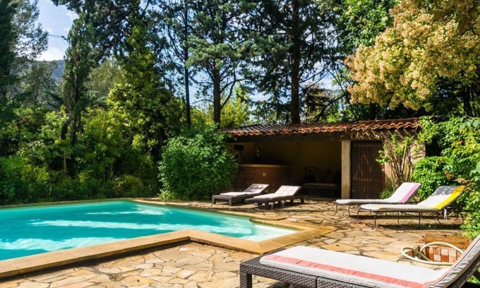 Auriol Villa | casa / villa - 8 cuartos - 8/10 Personas