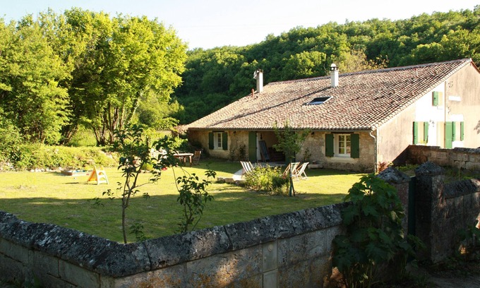 Dirac Casa | Carácter rural cerca de Angulema en Valle Natura 2000