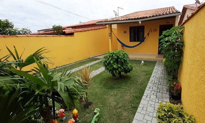 Marica Casa | Casa con barbacoa y playa al final de la calle.