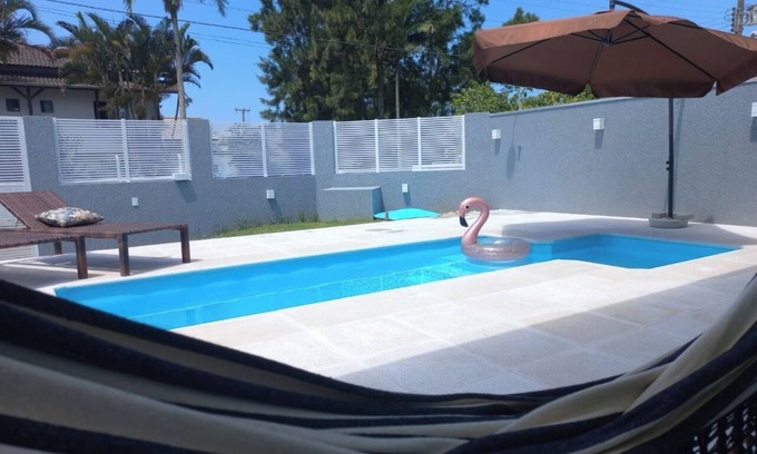Morrinhos Casa | House with pool Bombinhas
