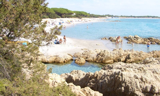 Cala Liberotto Apartamento | Casa con acceso directo a la playa.