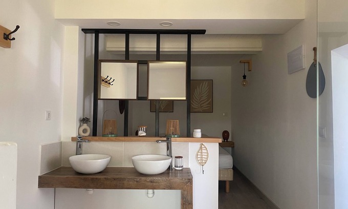 Macanet de la Selva Apartamento | House with pool and spa