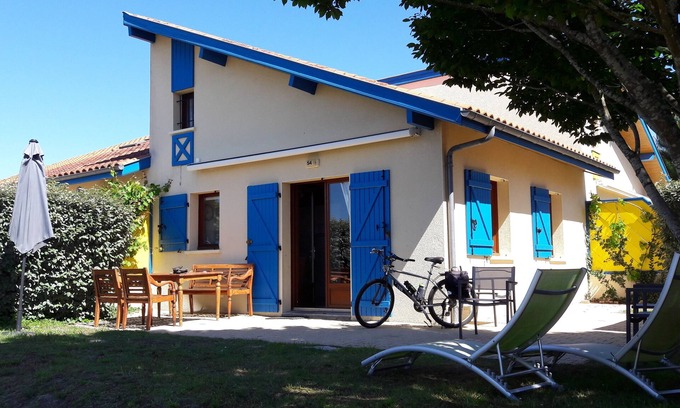 Saint-Julien-en-Born Casa | Casa unifamiliar con piscina, club infantil en el condominio.