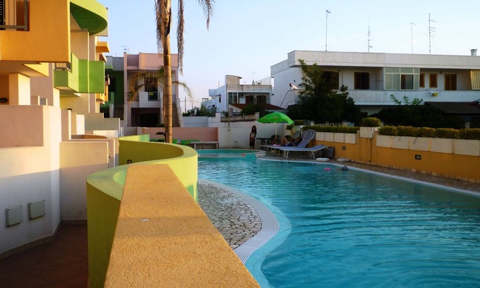 Torre dell'Orso Apartamento | House with garden, pool, equipped with every comfort - residence Solemar