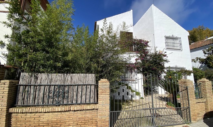 Aracena Cabaña | Casa con jardín a 200 metros de la Gruta de las Maravillas