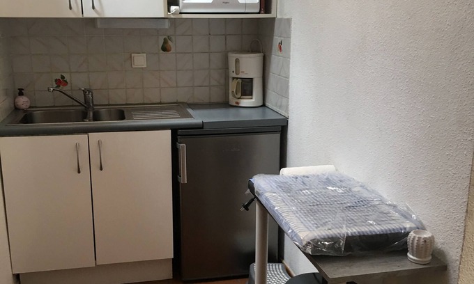 Forcalqueiret Casa | Casa con jardín en residencia con piscina ideal para descansar con niños