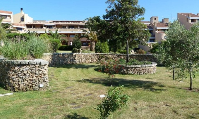 Palau Apartamento | Palau, apartamento de dos habitaciones, 5 plazas, a 100 metros del mar. jardín y barbacoa
