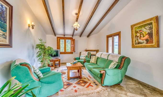 Petra Casa | Casa Rural en Petra con Piscina Privada