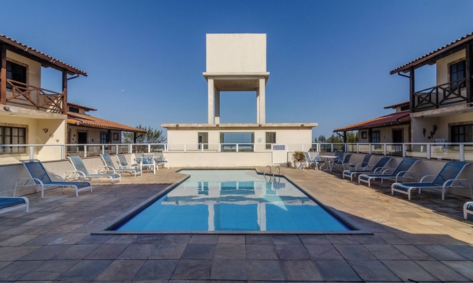 Foguete Apartamento | House With Pool at Praia da Dunas Pdu0033