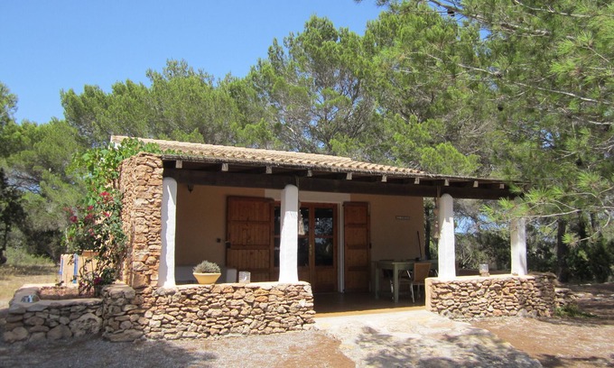 Formentera Casa | Casa con piscina en Cap de Barbaria, para disfrutar la tranquilidad de la isla!
