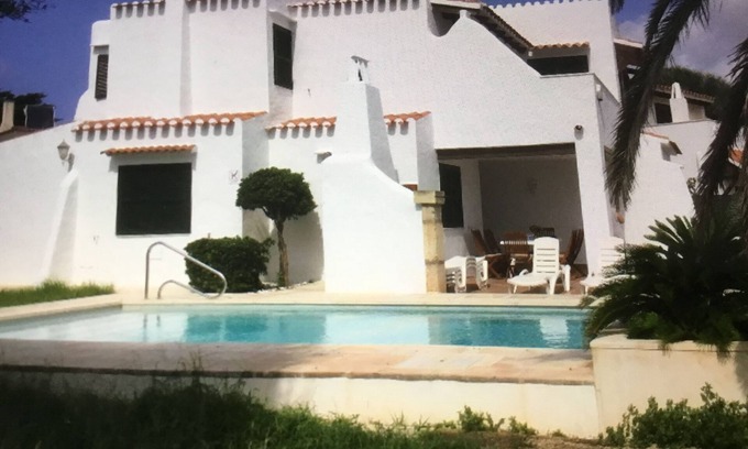 Cala'n Bosch Chalet De Esquí | House with pool near the beach and marina
