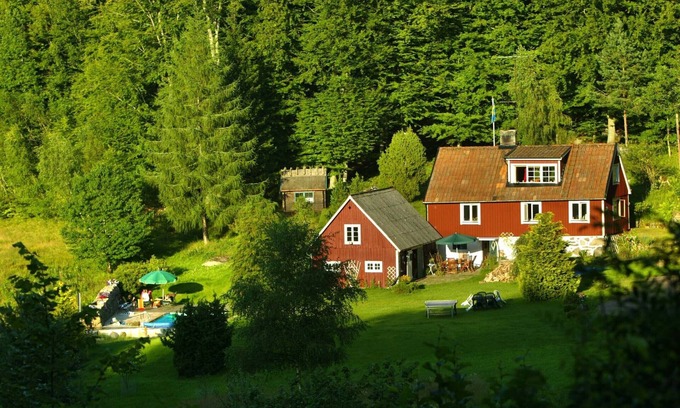 Arkelstorp Casa | Casa con piscina en plena naturaleza!