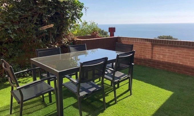 Tamariu Casa | House with private garden overlooking the sea